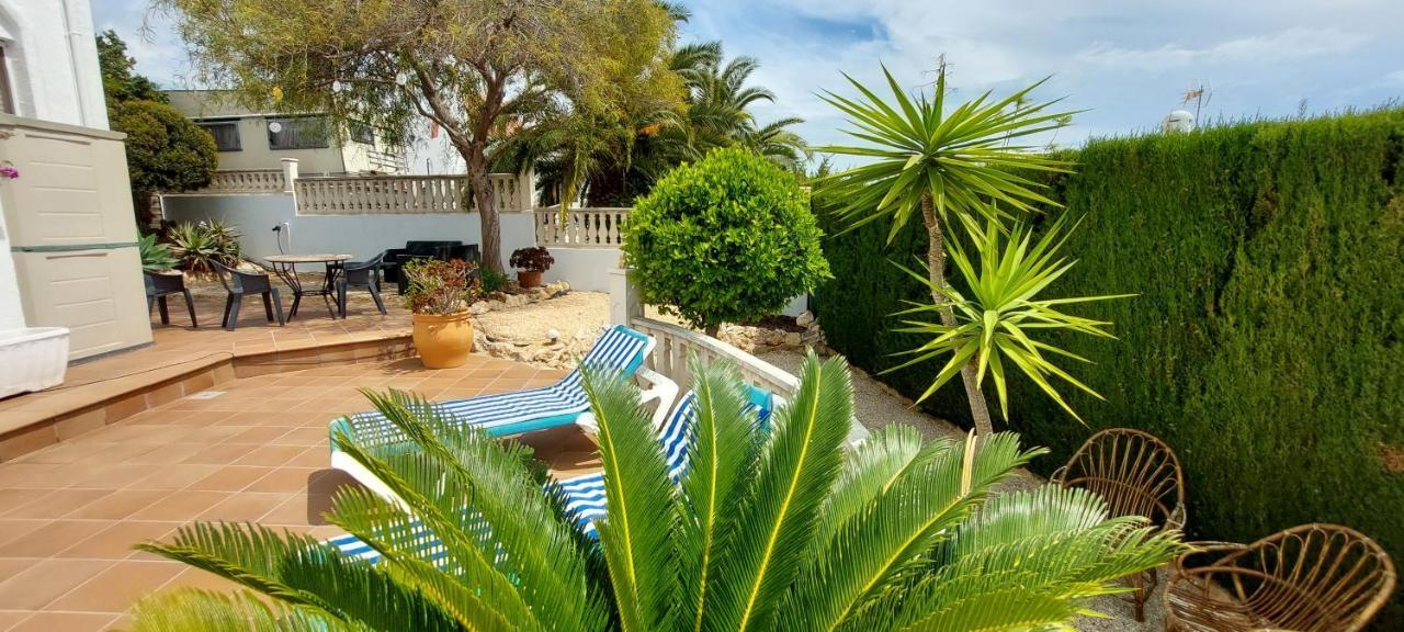 Villa Robert con piscina comunitaria uso exclusivo para una casa por turno Calpe Esterno foto