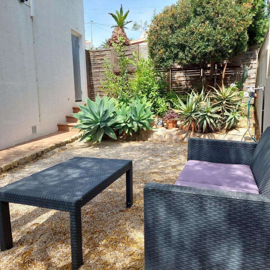 Villa Robert con piscina comunitaria uso exclusivo para una casa por turno Calpe Esterno foto