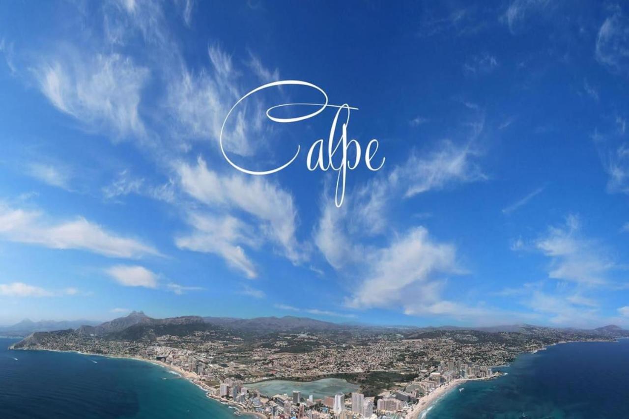 Villa Robert con piscina comunitaria uso exclusivo para una casa por turno Calpe Esterno foto